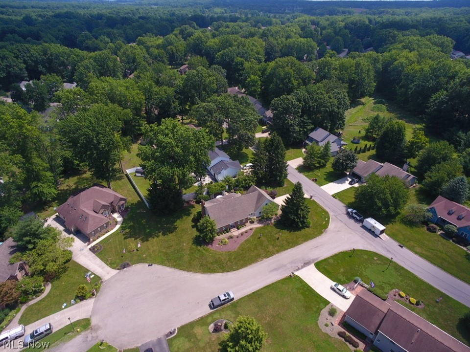 100 Onyx Place Cortland OH 44410