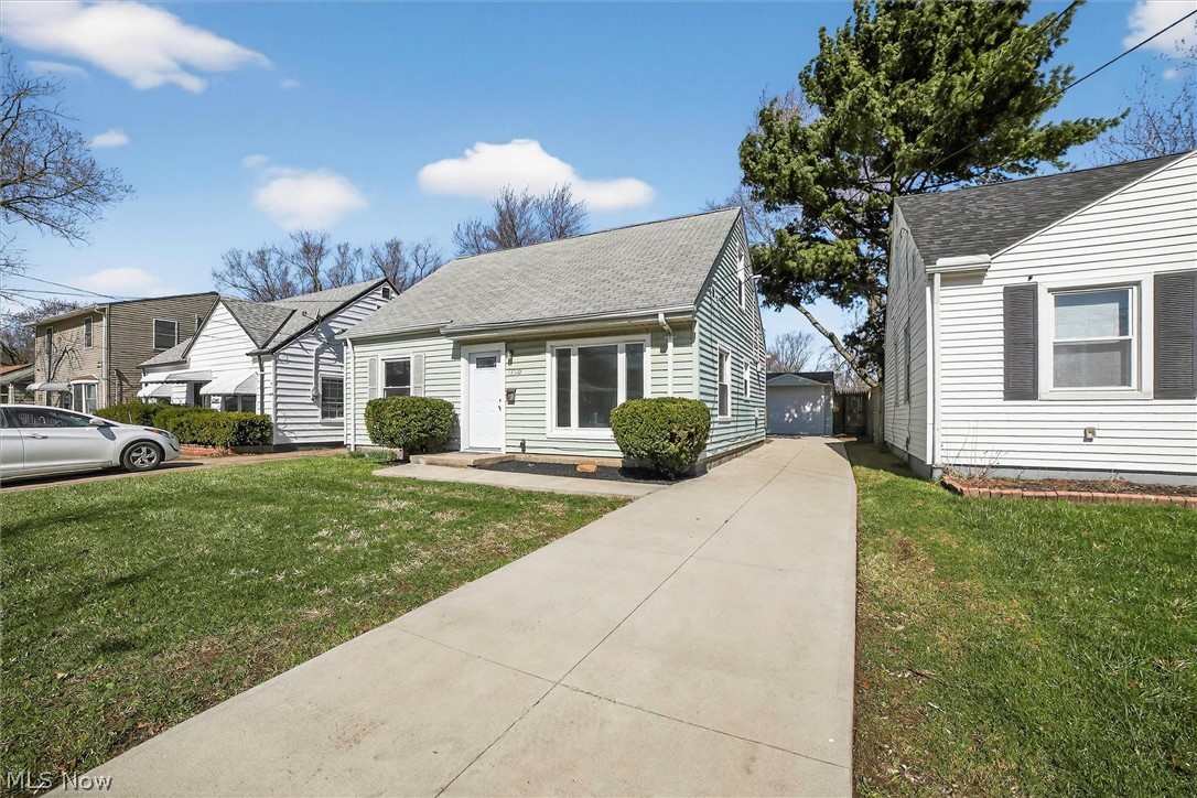 13510 Bennington Avenue Cleveland OH 44135