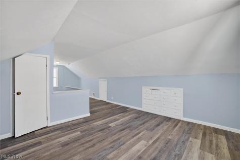 13510 Bennington Avenue Cleveland OH 44135