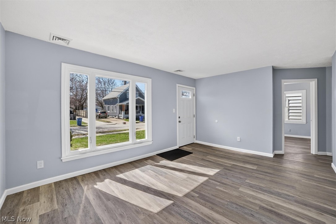 13510 Bennington Avenue Cleveland OH 44135