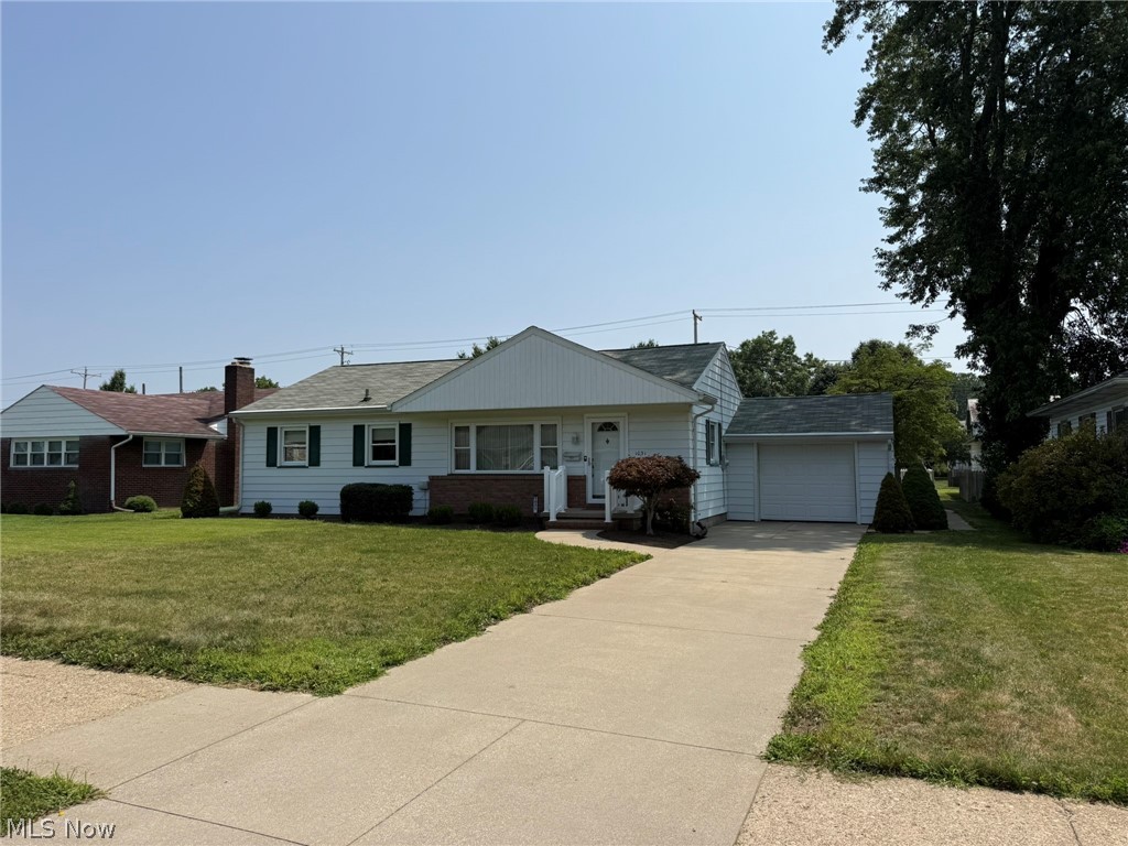 1031 Kaderly Street NW New Philadelphia OH 44663