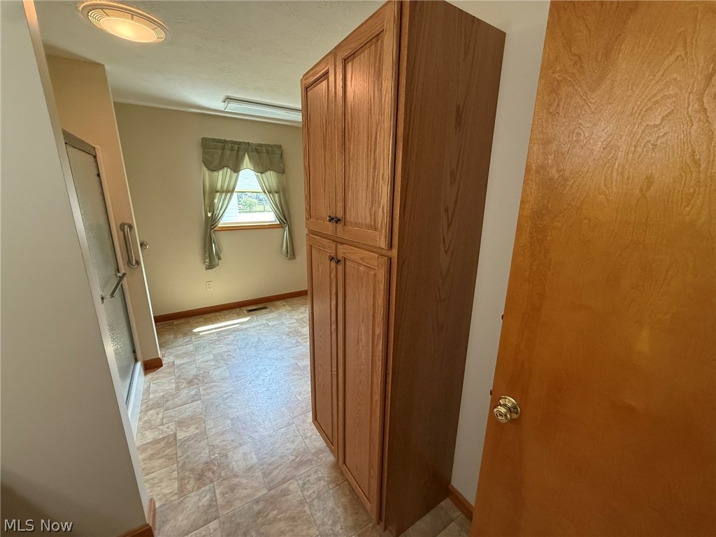 1031 Kaderly Street NW New Philadelphia OH 44663