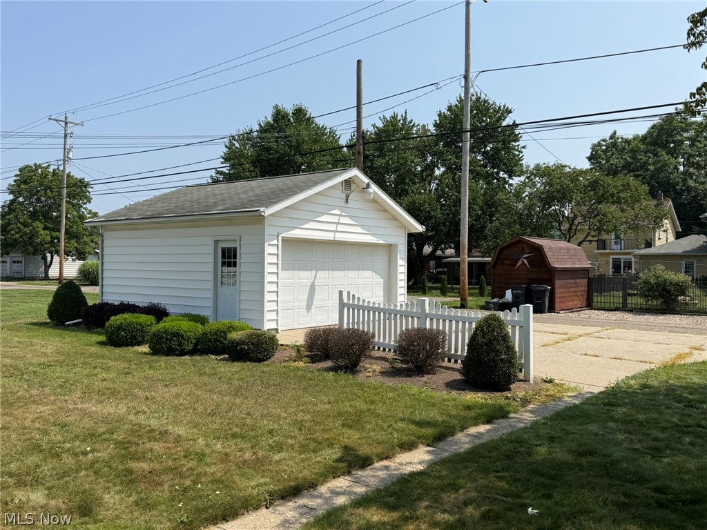 1031 Kaderly Street NW New Philadelphia OH 44663