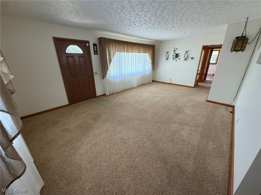 1031 Kaderly Street NW New Philadelphia OH 44663