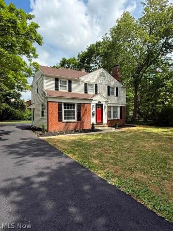 19013 Chagrin Boulevard Shaker Heights OH 44122