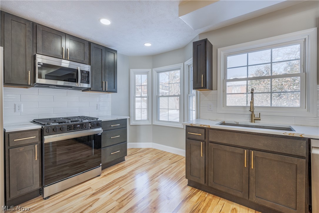 19013 Chagrin Boulevard Shaker Heights OH 44122