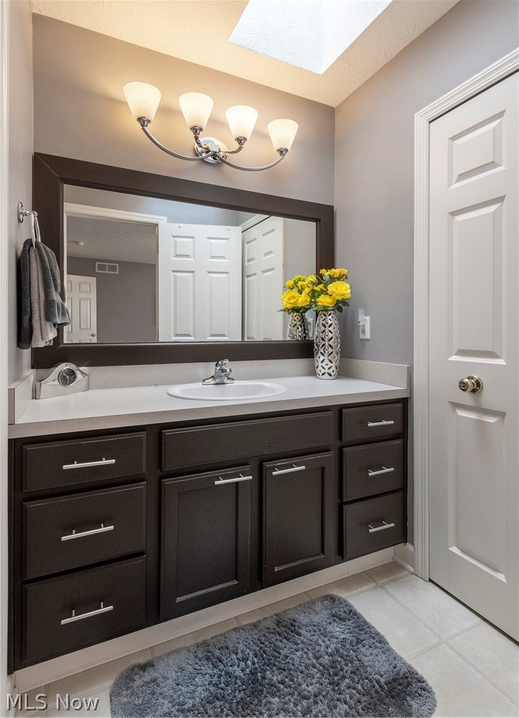 37049 Chaddwyck Lane North Ridgeville OH 44039