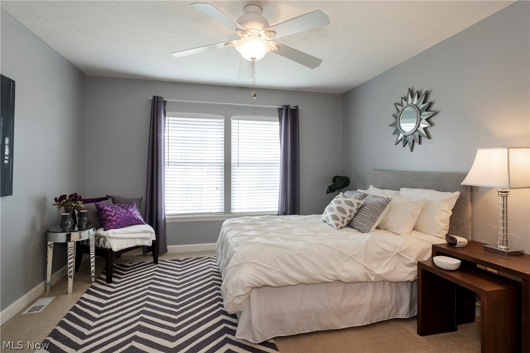 37049 Chaddwyck Lane North Ridgeville OH 44039