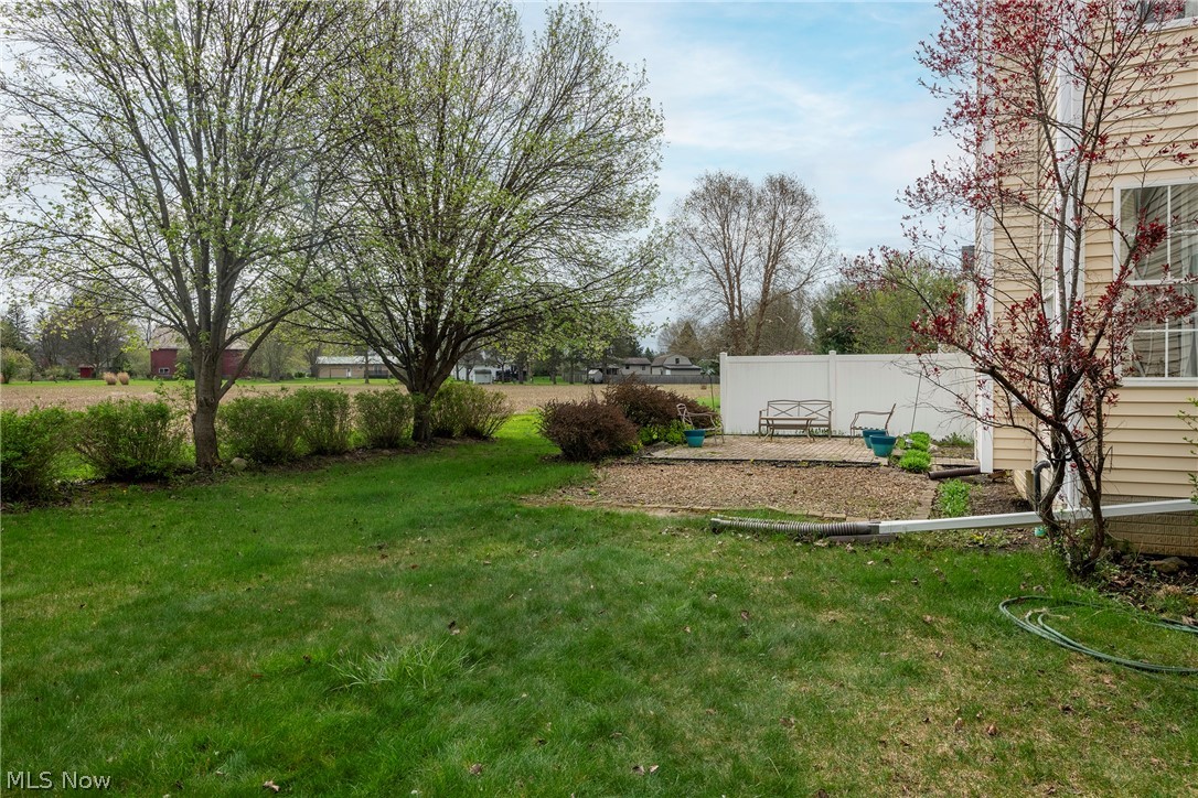 37049 Chaddwyck Lane North Ridgeville OH 44039