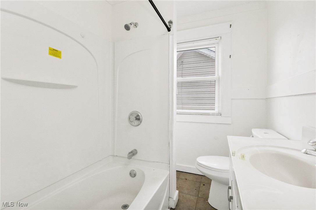 126 Churchill Road Girard OH 44420