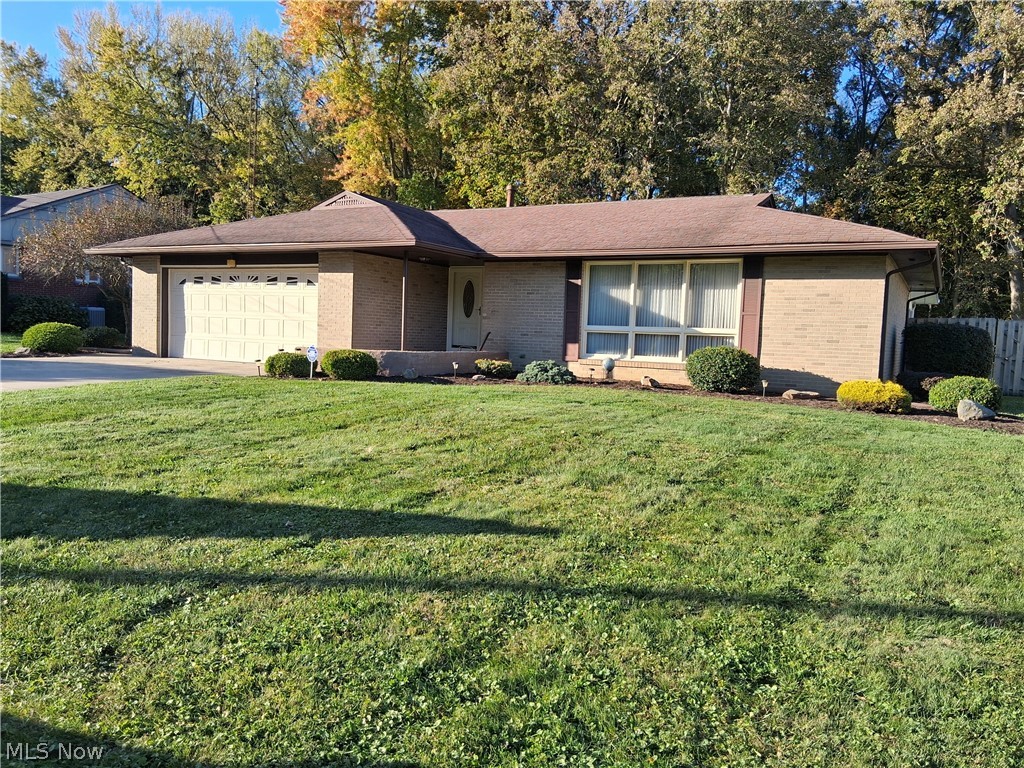3941 Welcker Warren OH 44483