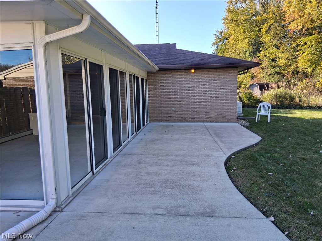 3941 Welcker Warren OH 44483