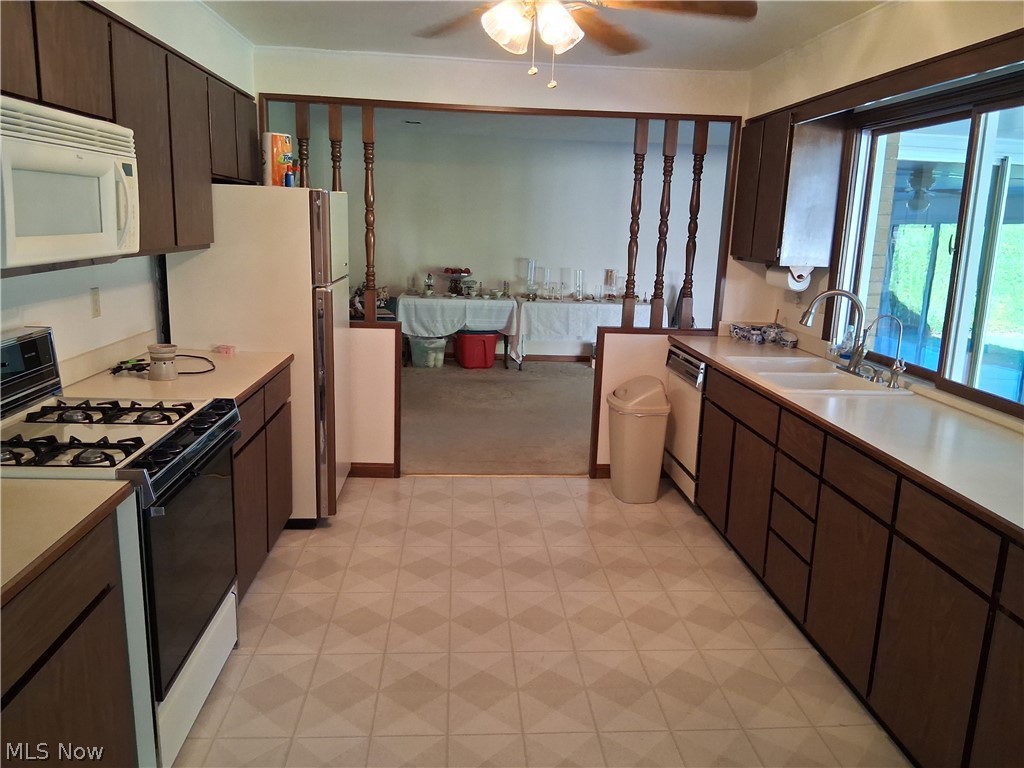 3941 Welcker Warren OH 44483