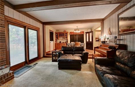 1036 Briarview Avenue NW North Canton OH 44720