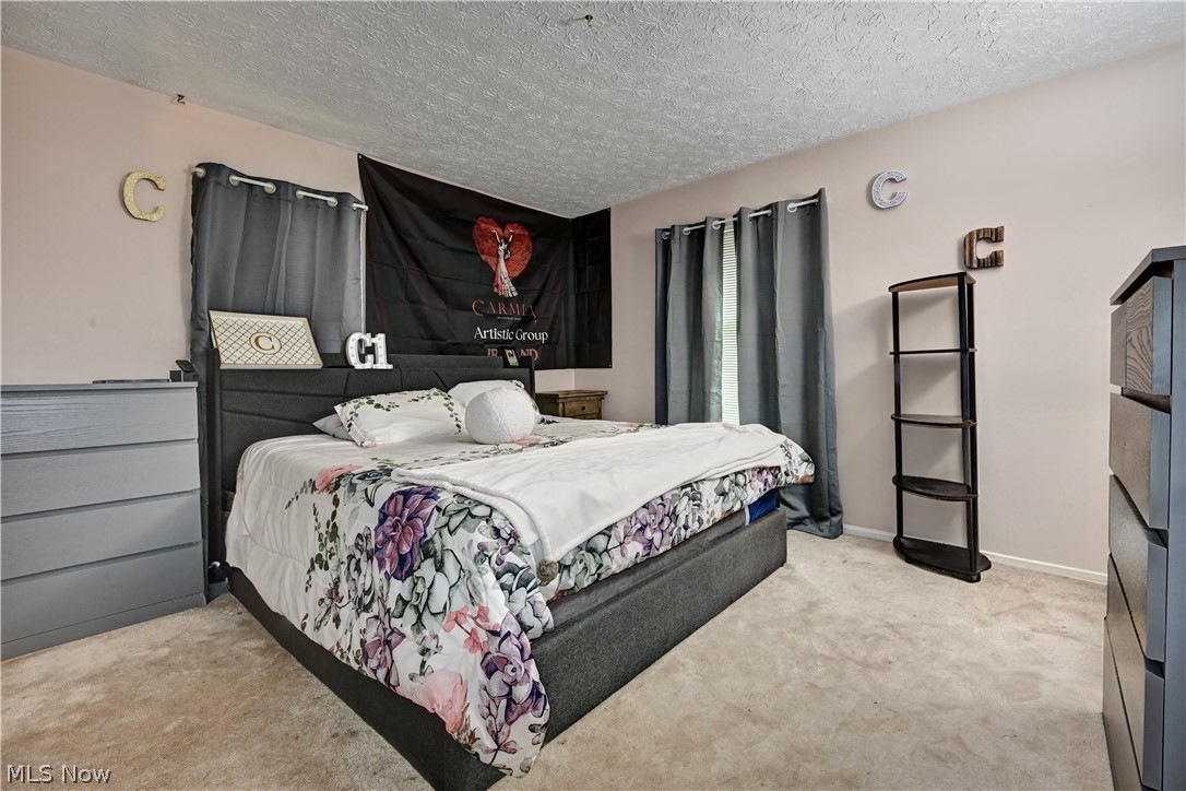 1036 Briarview Avenue NW North Canton OH 44720