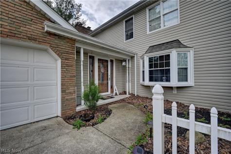 1036 Briarview Avenue NW North Canton OH 44720