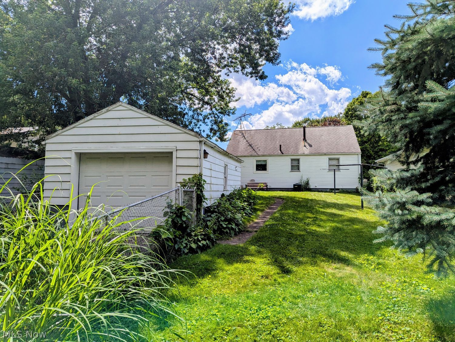 816 14th Street SW Massillon OH 44647