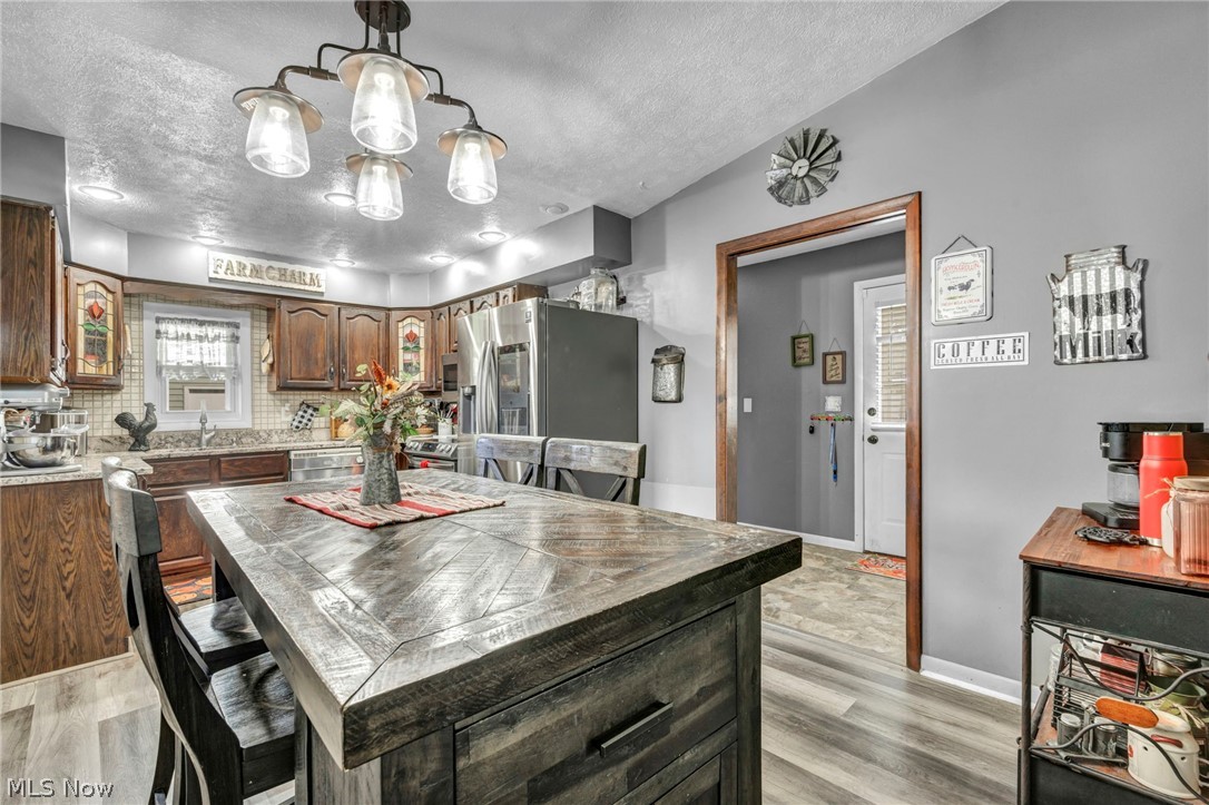 141 Pinewood Drive Elyria OH 44035