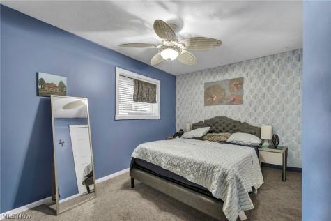 141 Pinewood Drive Elyria OH 44035