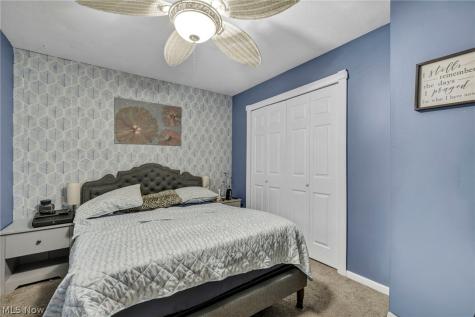 141 Pinewood Drive Elyria OH 44035