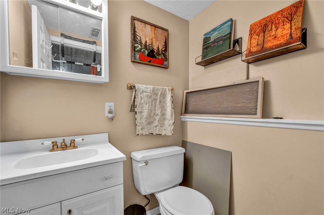141 Pinewood Drive Elyria OH 44035