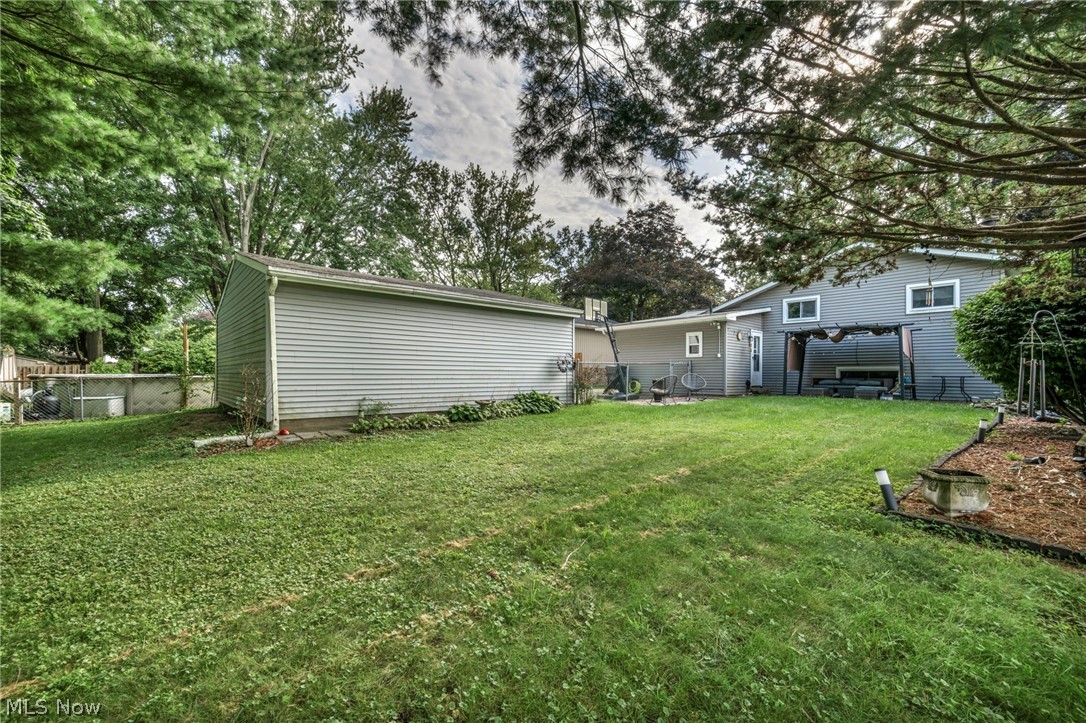 141 Pinewood Drive Elyria OH 44035