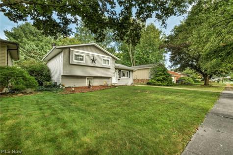141 Pinewood Drive Elyria OH 44035