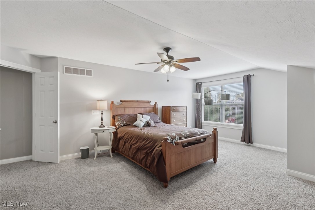 4292 Burberry Circle Avon OH 44011