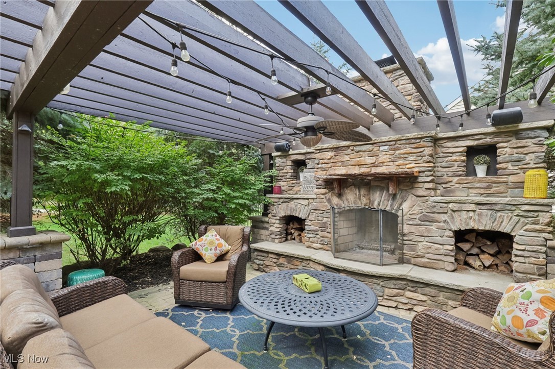 4292 Burberry Circle Avon OH 44011