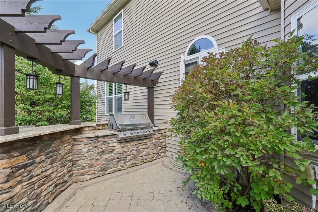 4292 Burberry Circle Avon OH 44011