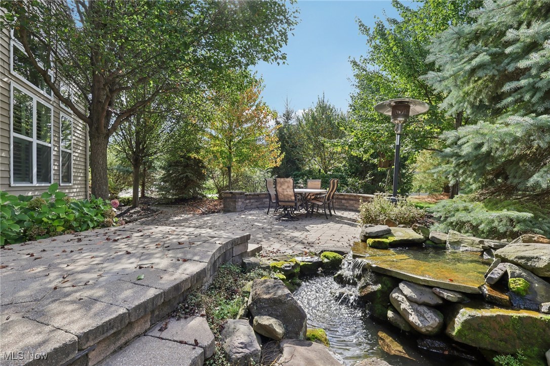 4292 Burberry Circle Avon OH 44011