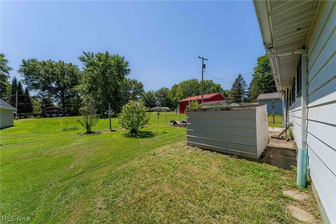 7018 Pymatuning Lake Road Andover OH 44003
