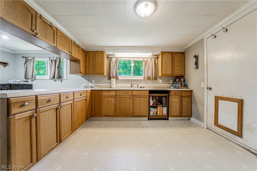 7018 Pymatuning Lake Road Andover OH 44003