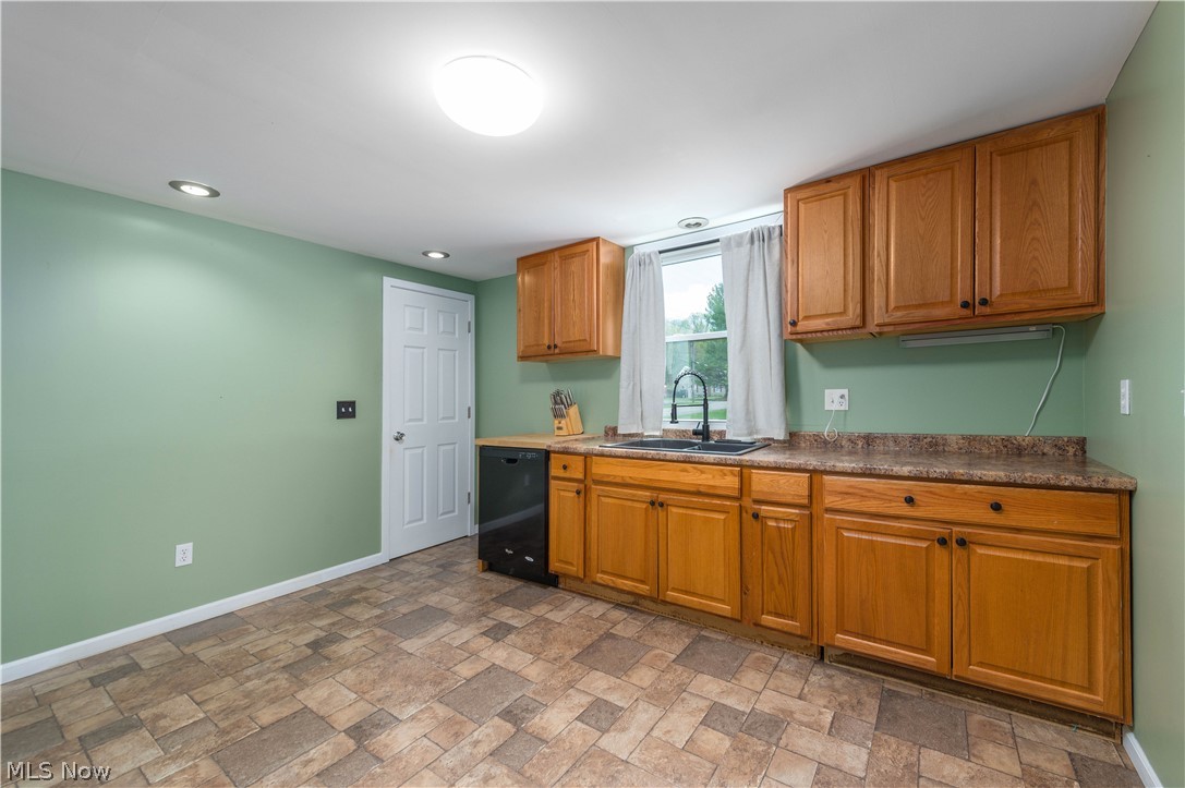 10716 Green Road Wakeman OH 44889