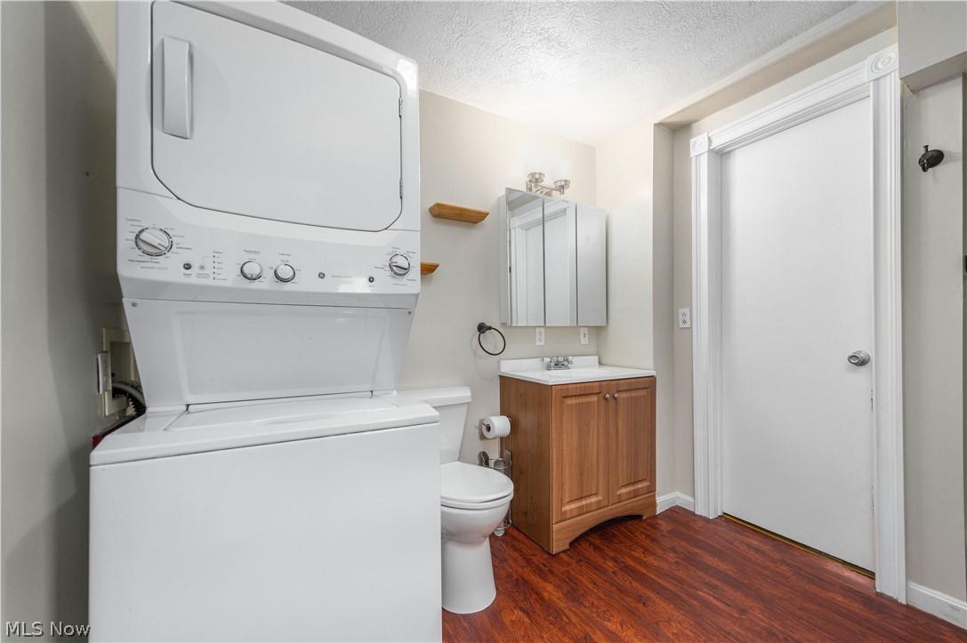 10716 Green Road Wakeman OH 44889