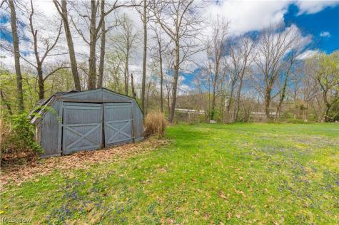 10716 Green Road Wakeman OH 44889