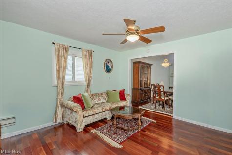 1300 Giesse Drive Mayfield Heights OH 44124