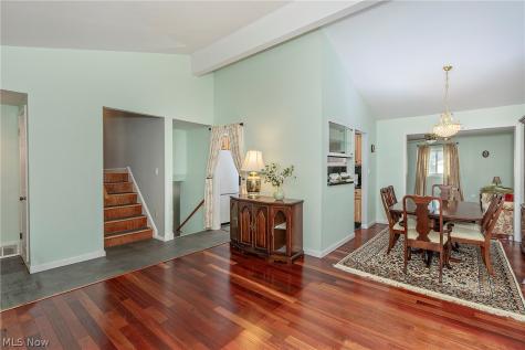 1300 Giesse Drive Mayfield Heights OH 44124