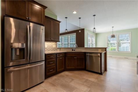 2248 Grimsby Street NW North Canton OH 44720