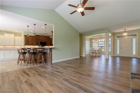 2248 Grimsby Street NW North Canton OH 44720