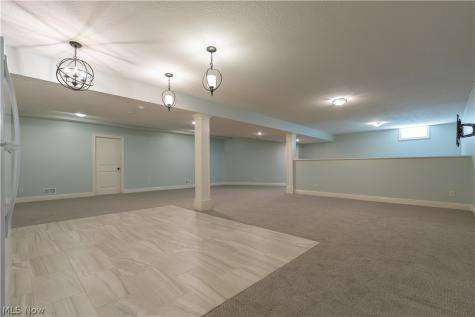 2248 Grimsby Street NW North Canton OH 44720