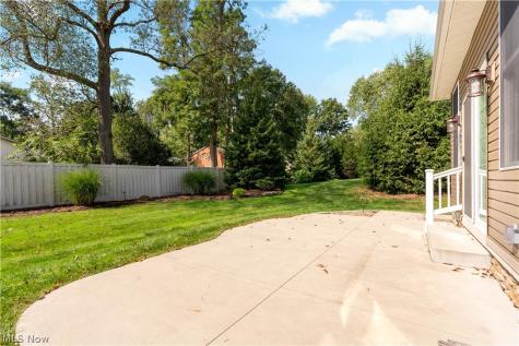 2248 Grimsby Street NW North Canton OH 44720