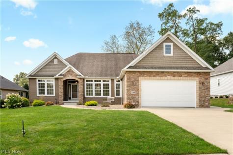 2248 Grimsby Street NW North Canton OH 44720