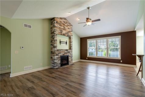 2248 Grimsby Street NW North Canton OH 44720