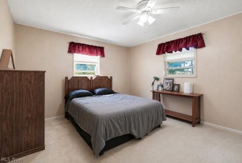 819 Navajo Trail Macedonia OH 44056