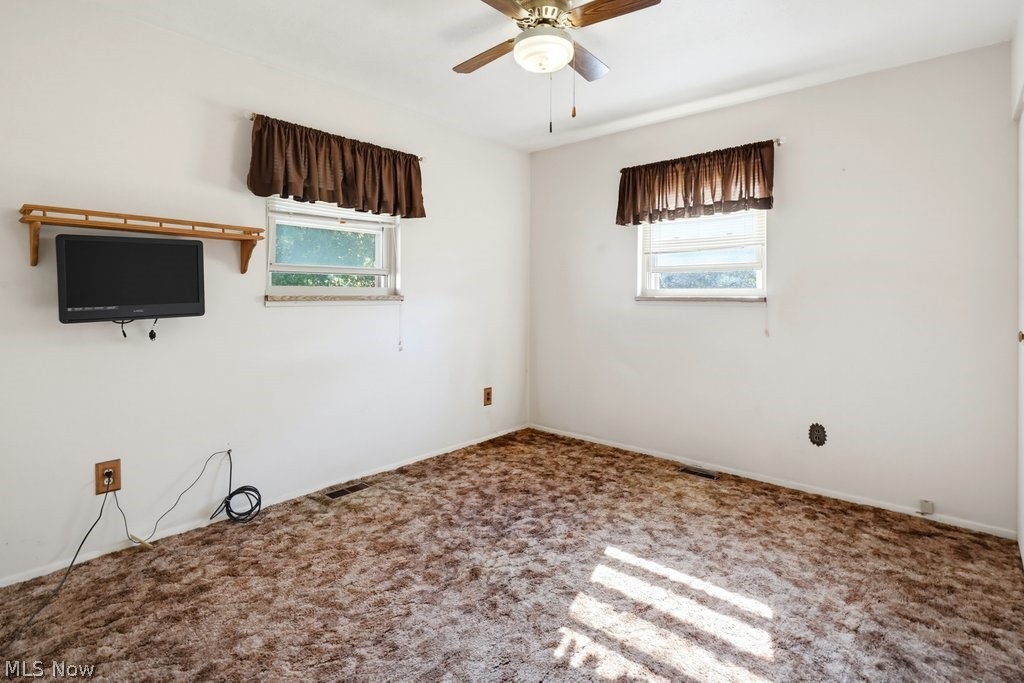819 Navajo Trail Macedonia OH 44056
