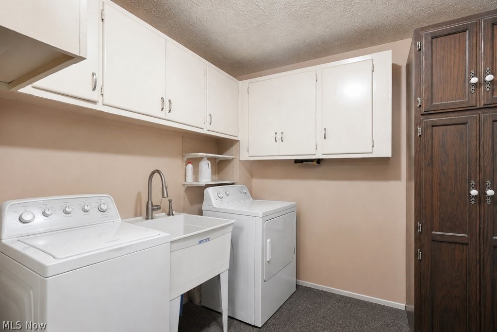 819 Navajo Trail Macedonia OH 44056