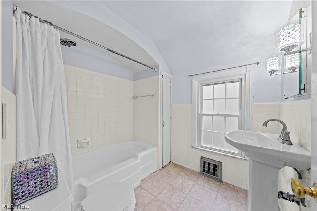 19477 Henry Road Fairview Park OH 44126