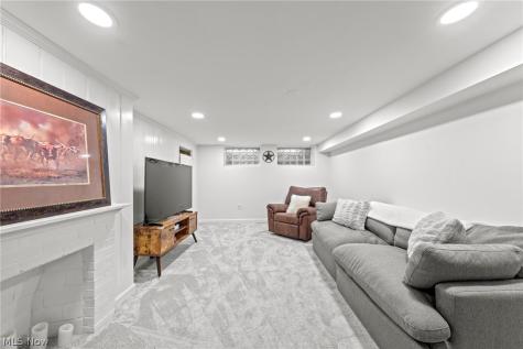 19477 Henry Road Fairview Park OH 44126