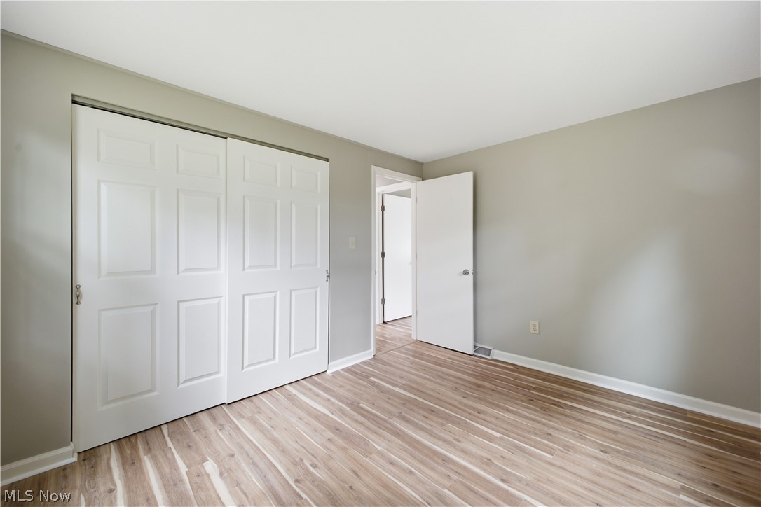 1734 Shannon Circle Mineral Ridge OH 44440